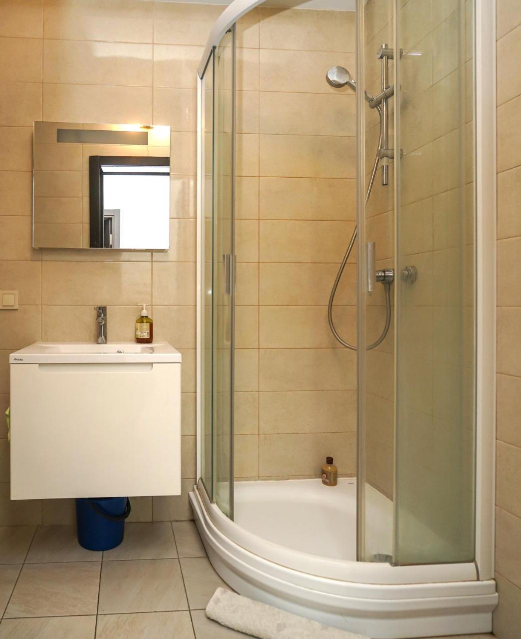 Kyiv Apartment On Chornovola 27 Екстер'єр фото